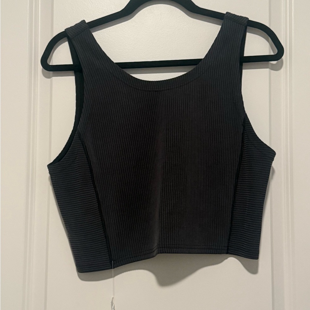 Lululemon Black Ribbed Softstreme Cropped Tank